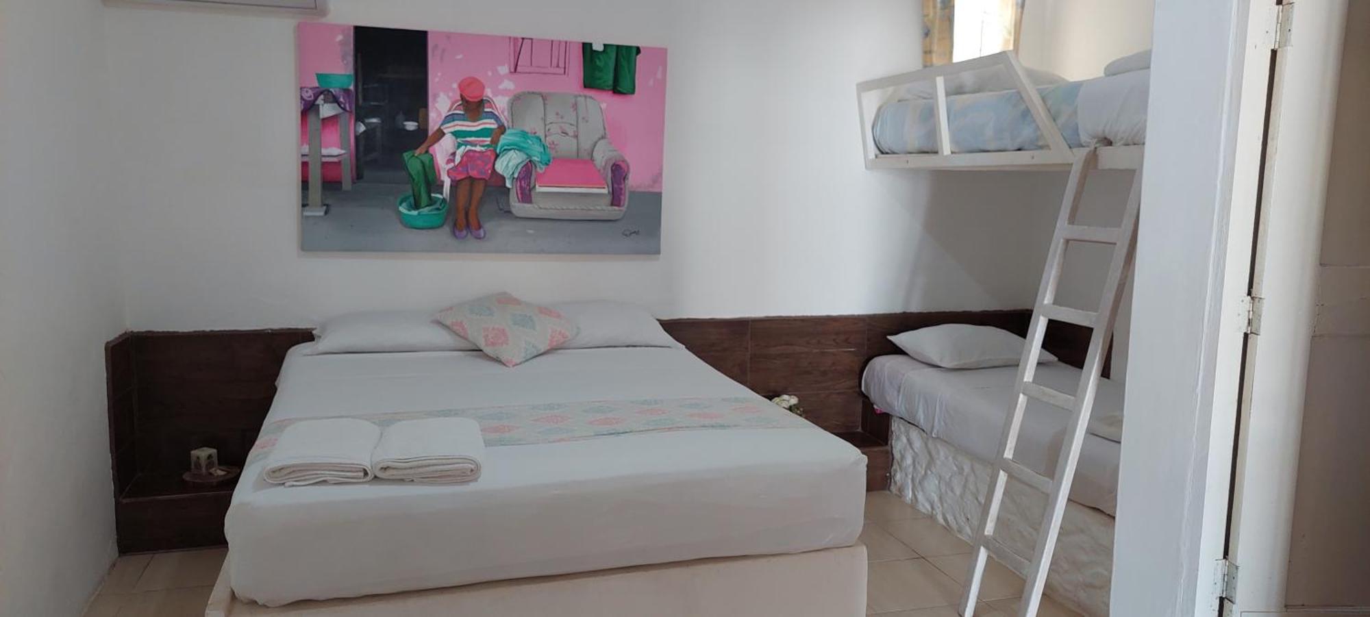 Hotel Caramba Hospedaje Tonsupa Pokój zdjęcie